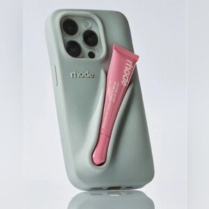 Rhode lip phone case 14 Pro Max case. Perfect condition.